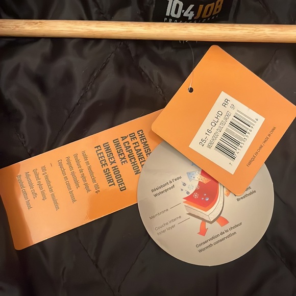 NWT | Hooded Red Plaid Insulated Button Up Jacket | 10•4 Job Professional - Picture 3 of 6